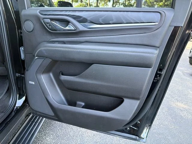 Used 2022 ONYX BLACK GMC Denali image 16
