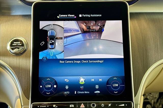 New 2026 Polar White Mercedes-Benz GLC 300 image 42