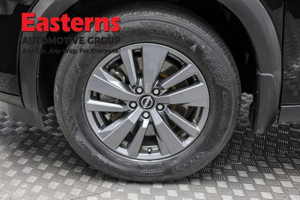 Used 2024 Black Nissan S image 32