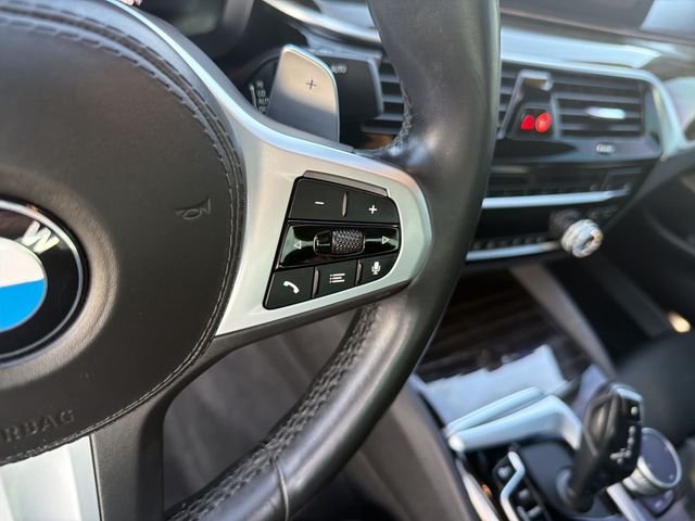 2021 BMW 5 Series M550i - Photo 18