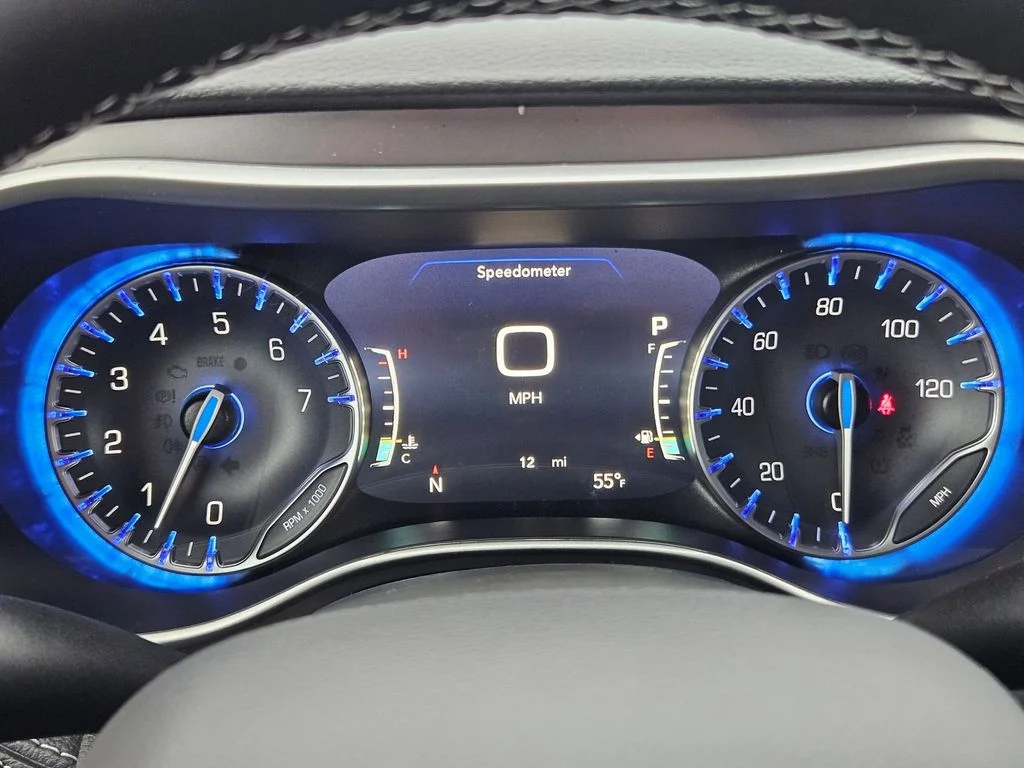 2026 Chrysler Pacifica Select - Photo 16