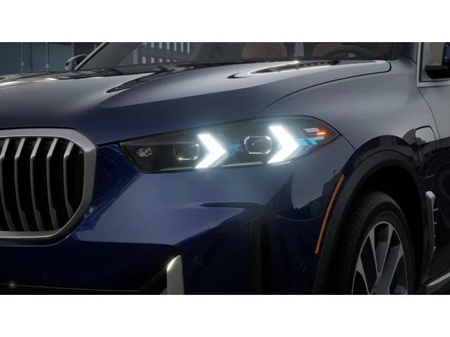 New 2026 Tanzanite Blue II Metallic BMW xDrive50e image 6