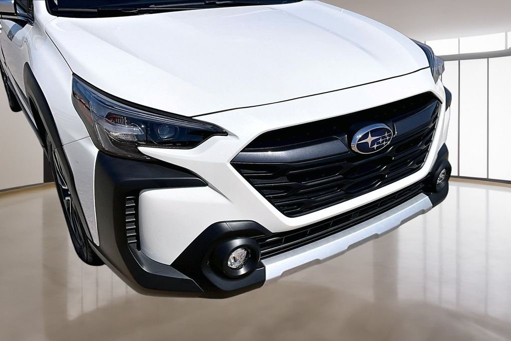 Used 2025 White Subaru Touring XT image 29