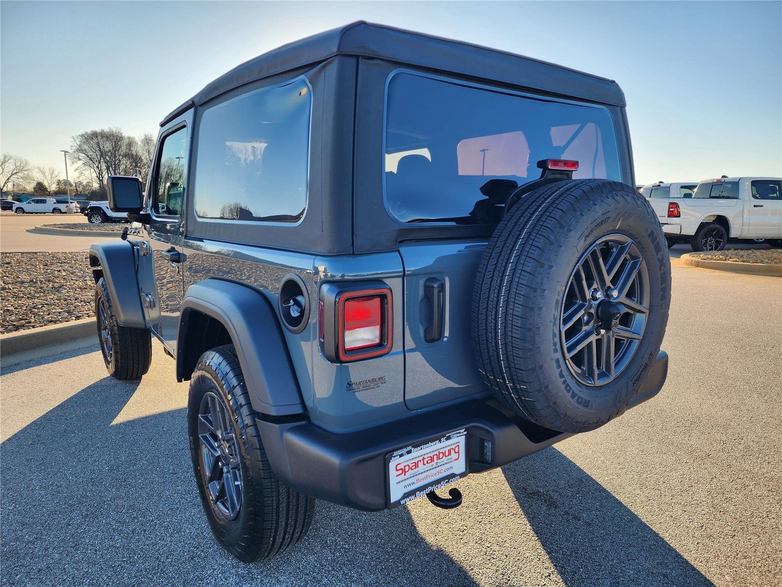 New 2026 Anvil Clear-Coat Exterior Paint Jeep Sport image 4
