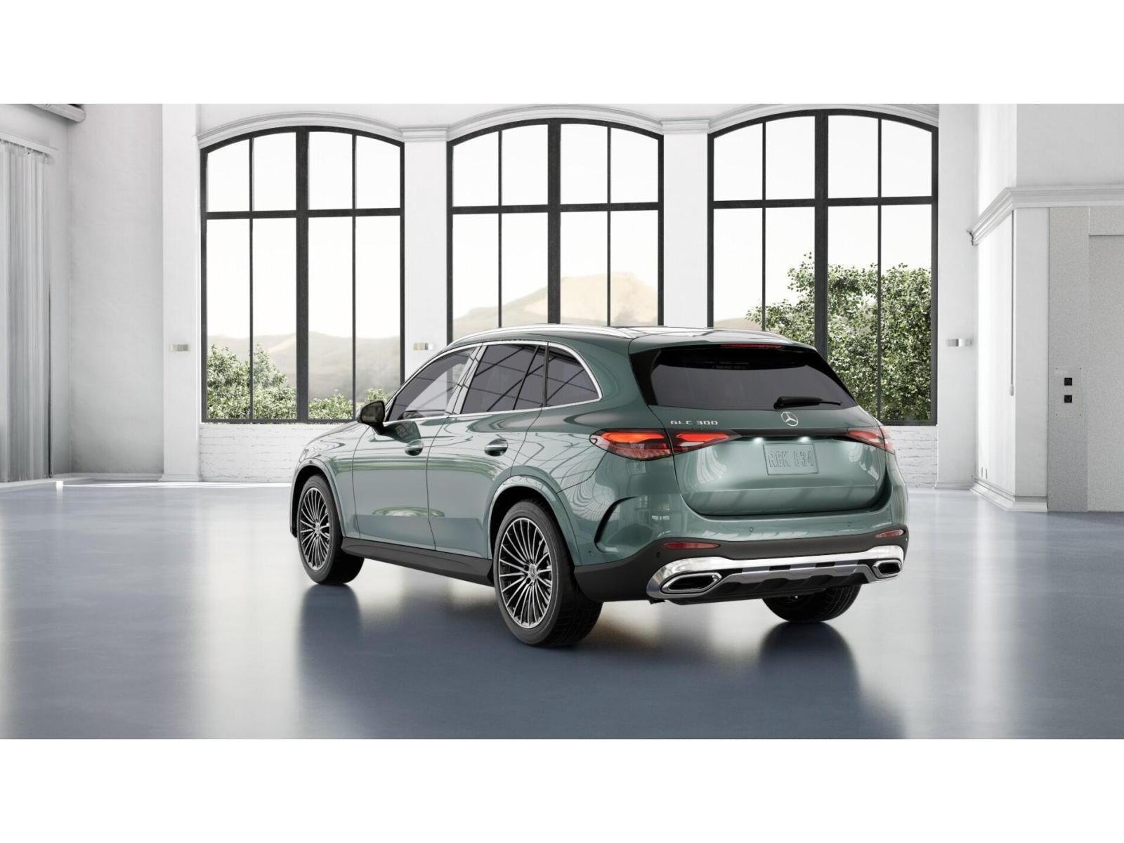New 2027 Verde Silver Metallic Mercedes-Benz GLC300 image 28