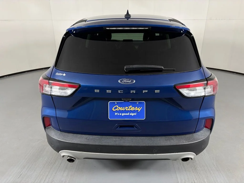 Used 2022 Blue Metallic Ford SEL image 7