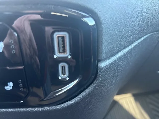 2025 Chevrolet Silverado 1500 LT - Photo 13