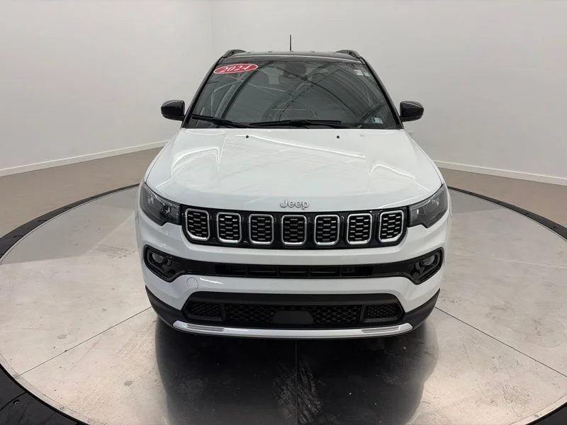 Used 2024 White Jeep Limited image 8