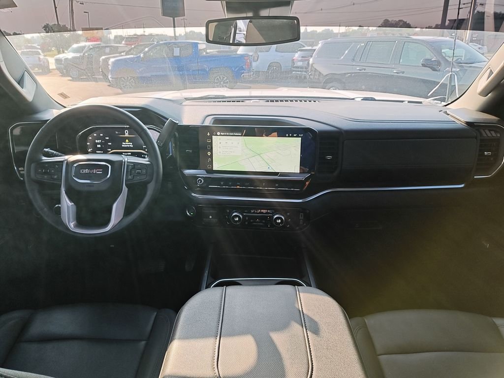 Used 2025 White GMC SLT image 15