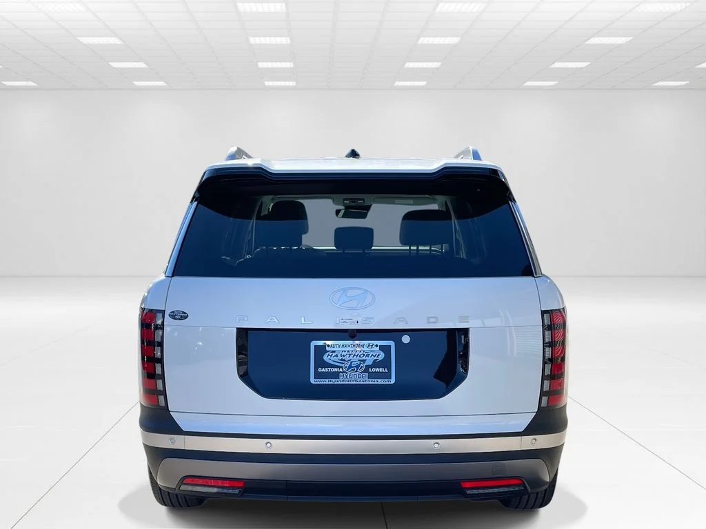 New 2026 White Hyundai SEL Premium image 5
