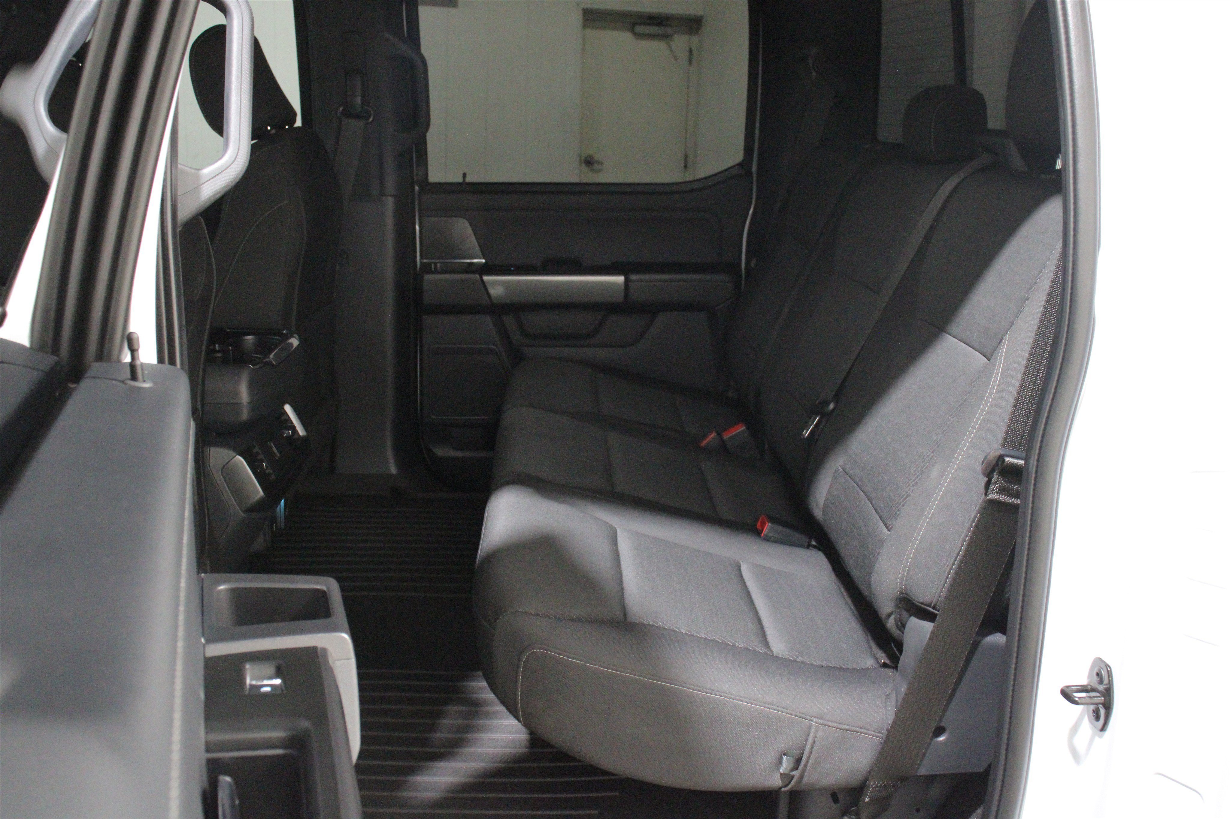 Used 2022 Space White Metallic Ford XLT image 23