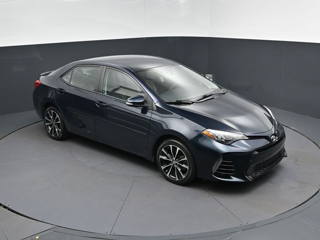 2018 Toyota Corolla SE AT's photo