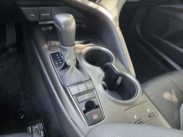 Certified Used 2024 RESERVOIR BLUE Toyota  image 14