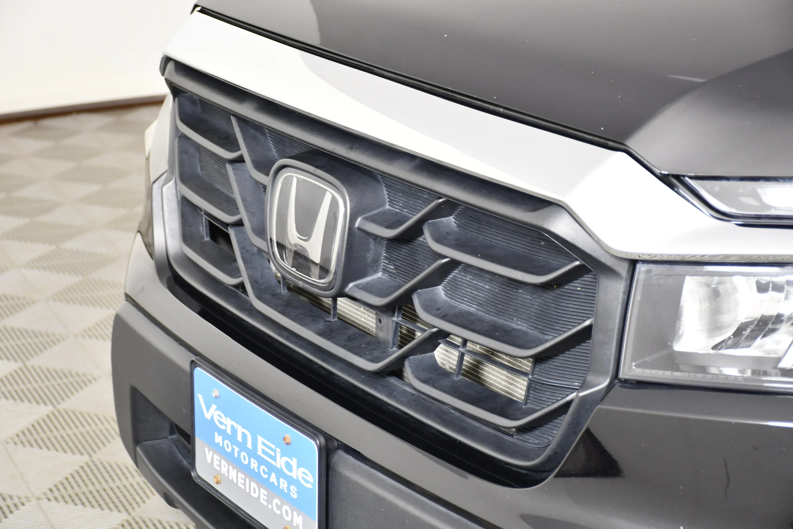 Certified Used 2023 Crystal Black Pearl Honda RTL image 11