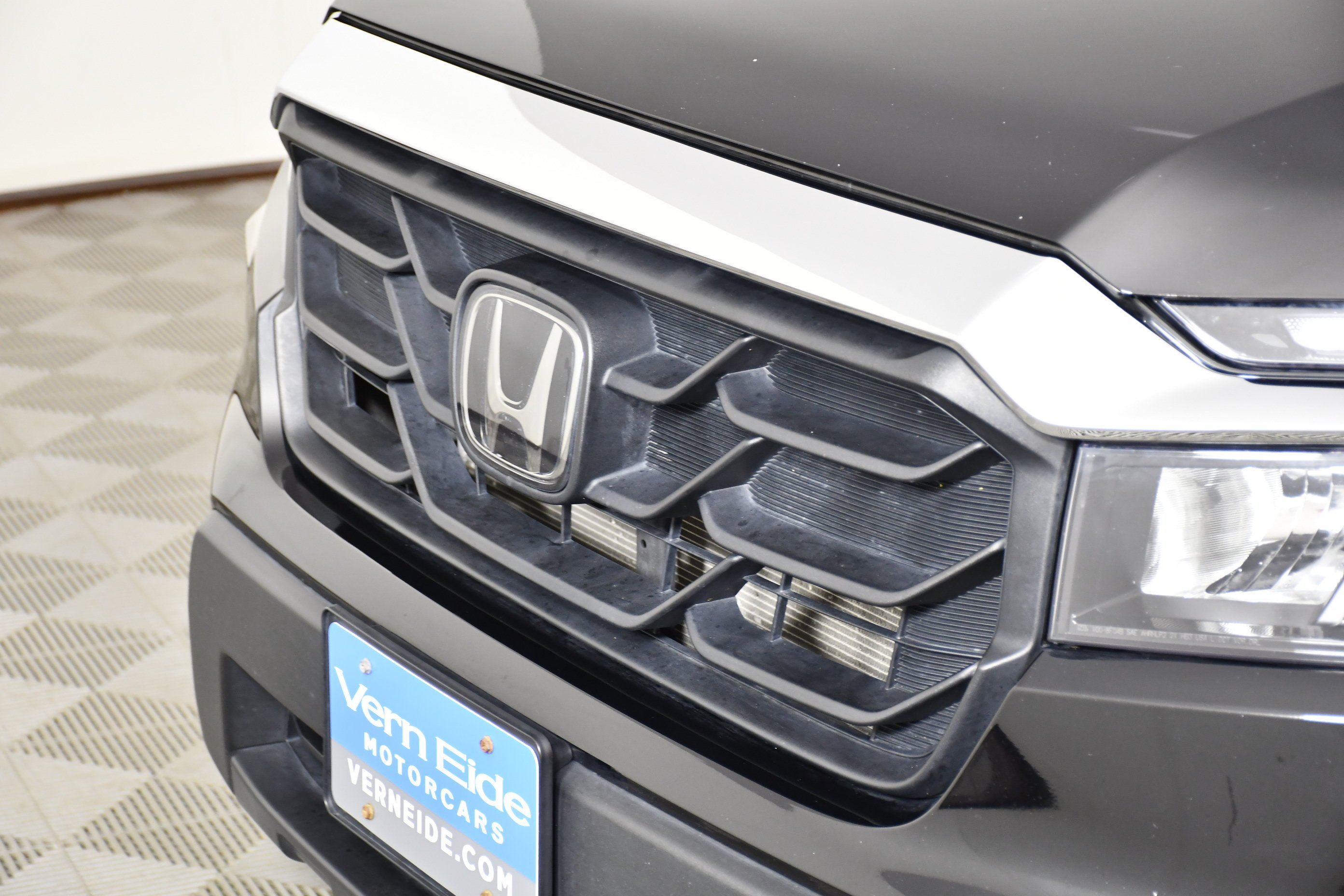 Certified Used 2023 Crystal Black Pearl Honda RTL image 11