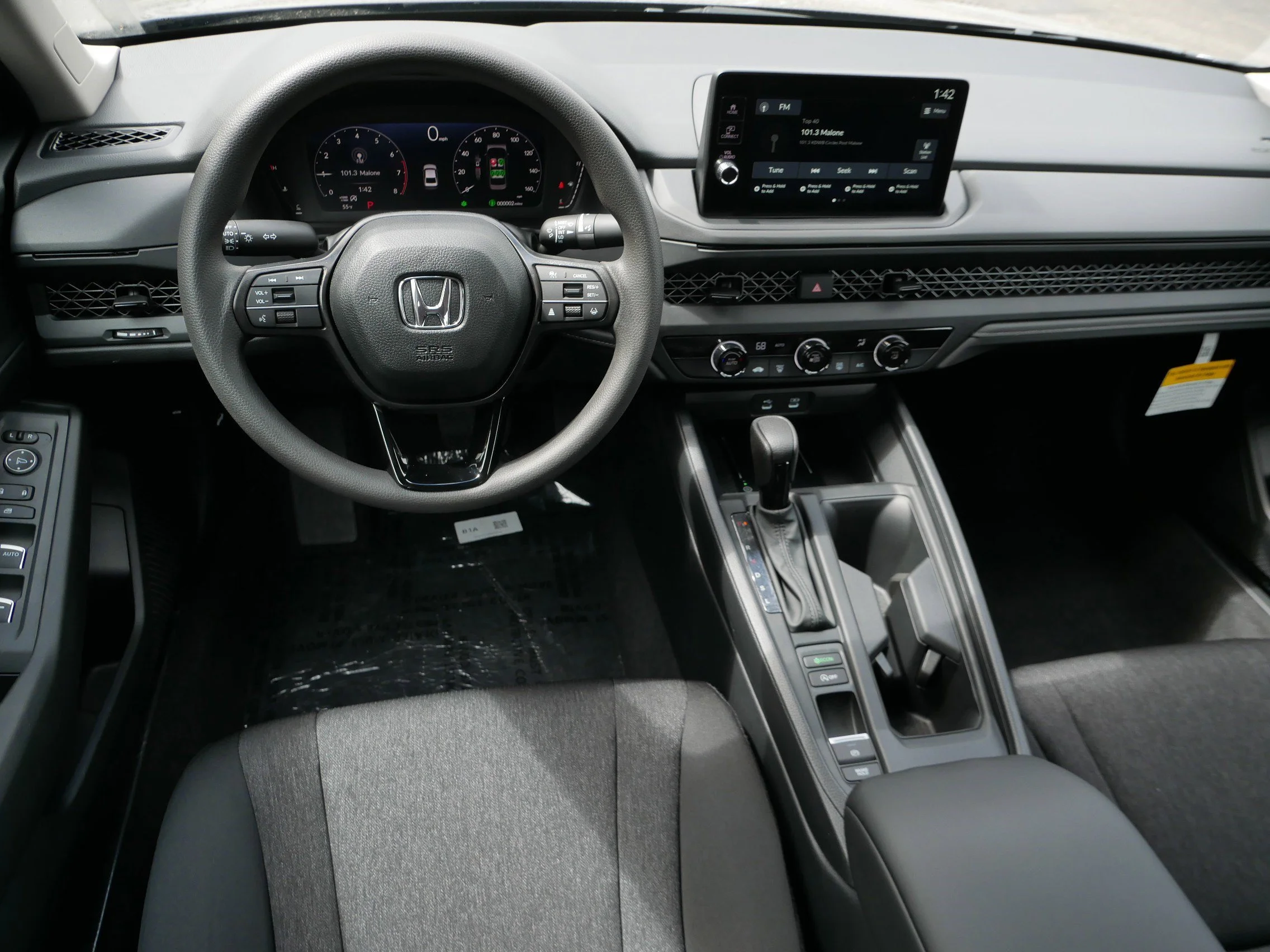 New 2026 Meteorite Gray Metallic Honda LX image 21