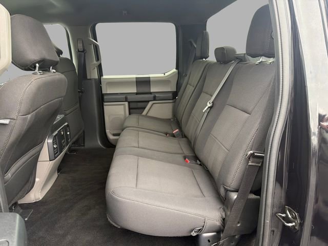 Used 2019  Ford XL image 10
