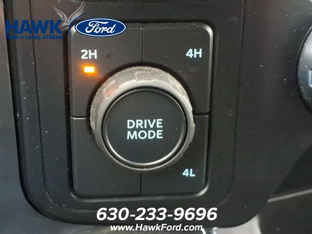 Certified Used 2023 Oxford White Ford XLT image 12
