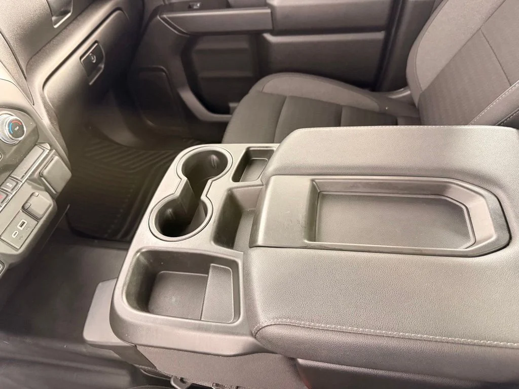 Used 2025 White GMC Pro image 26