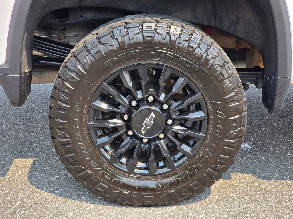 2024 Chevrolet Silverado 2500HD LTZ - Photo 15