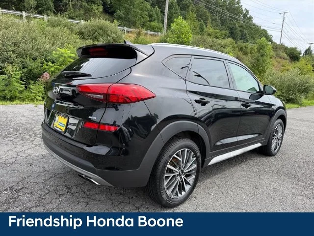 Used 2021 Black Hyundai SEL image 11