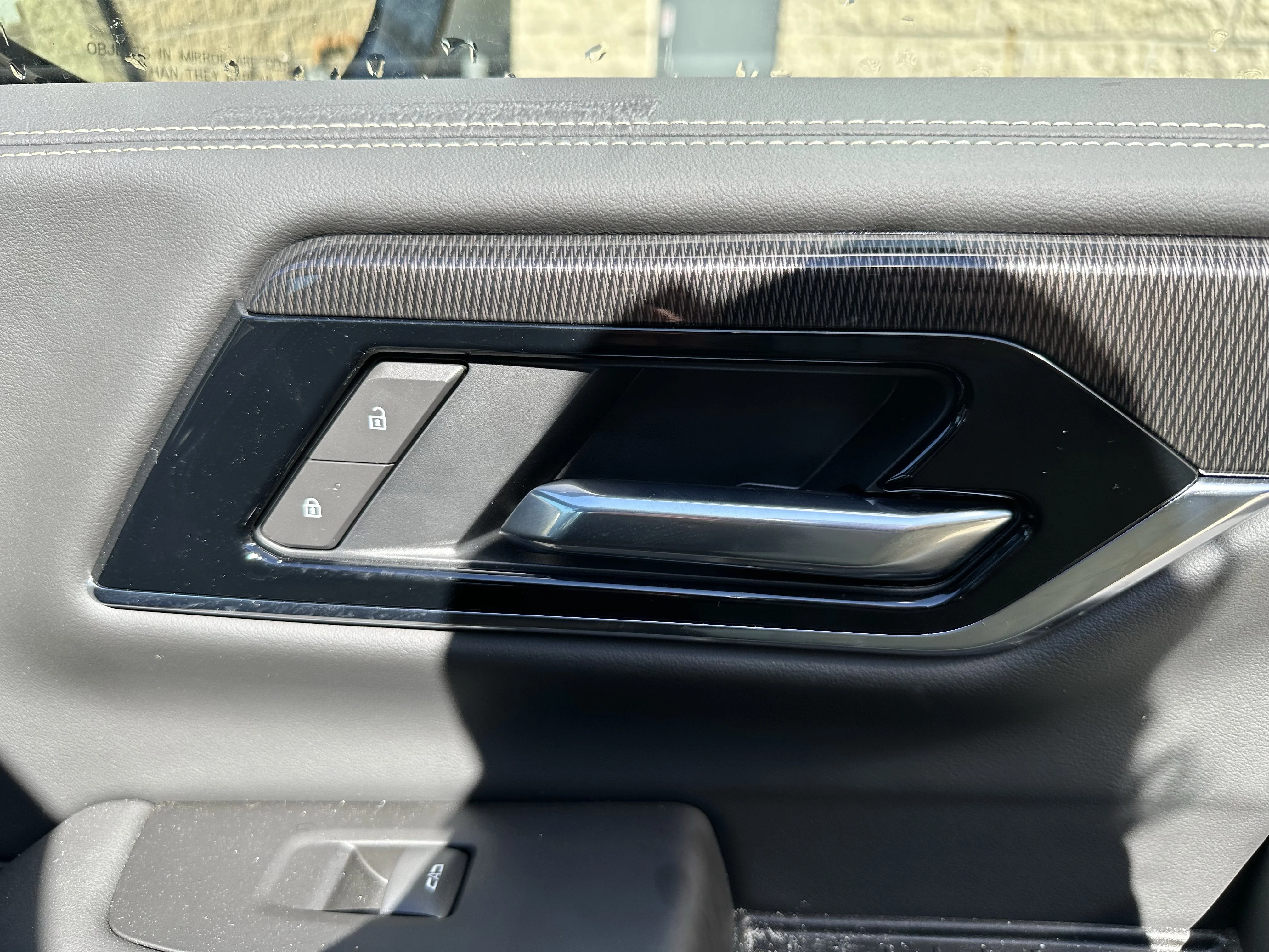 New 2026 Onyx Black GMC Elevation image 19