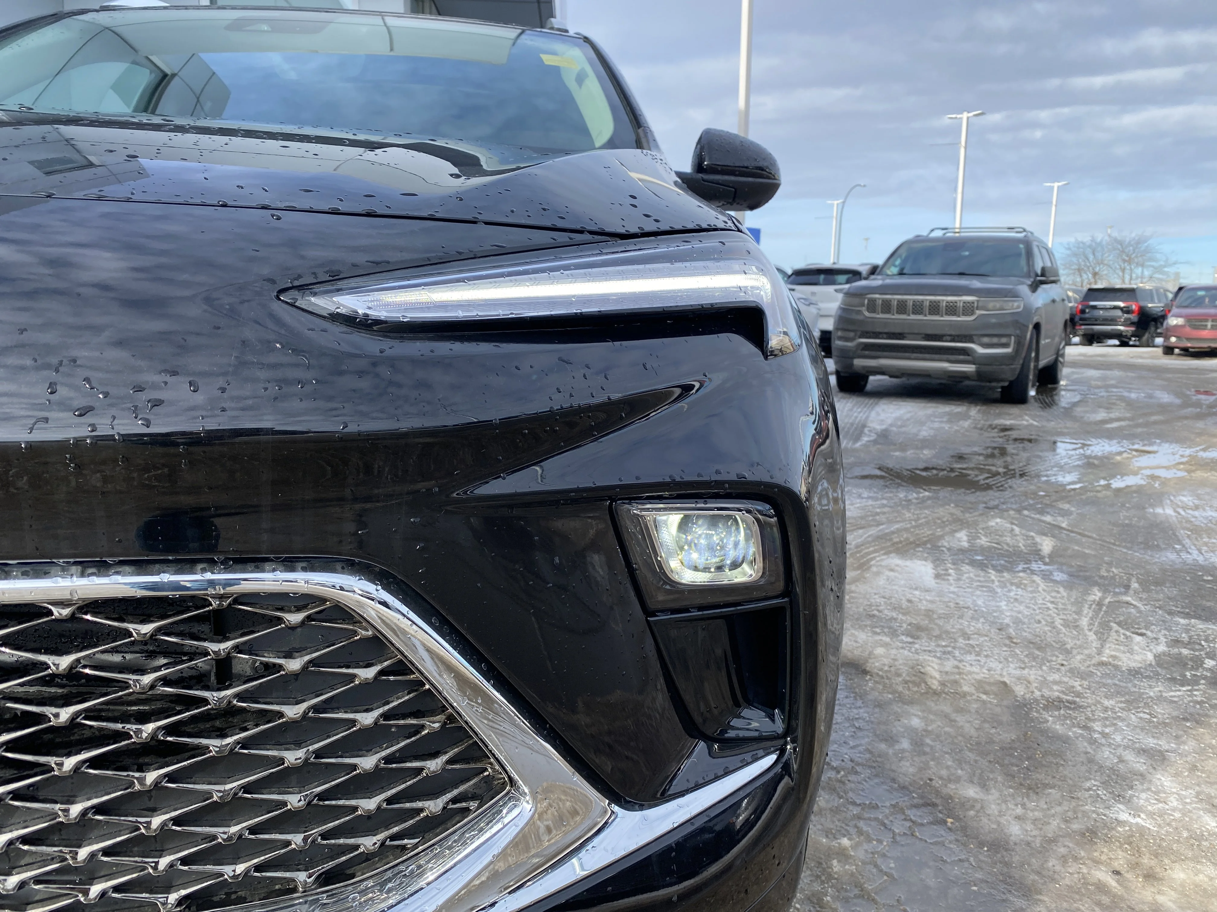 New 2026 EBONY TWILIGHT METALLIC Buick Avenir image 10