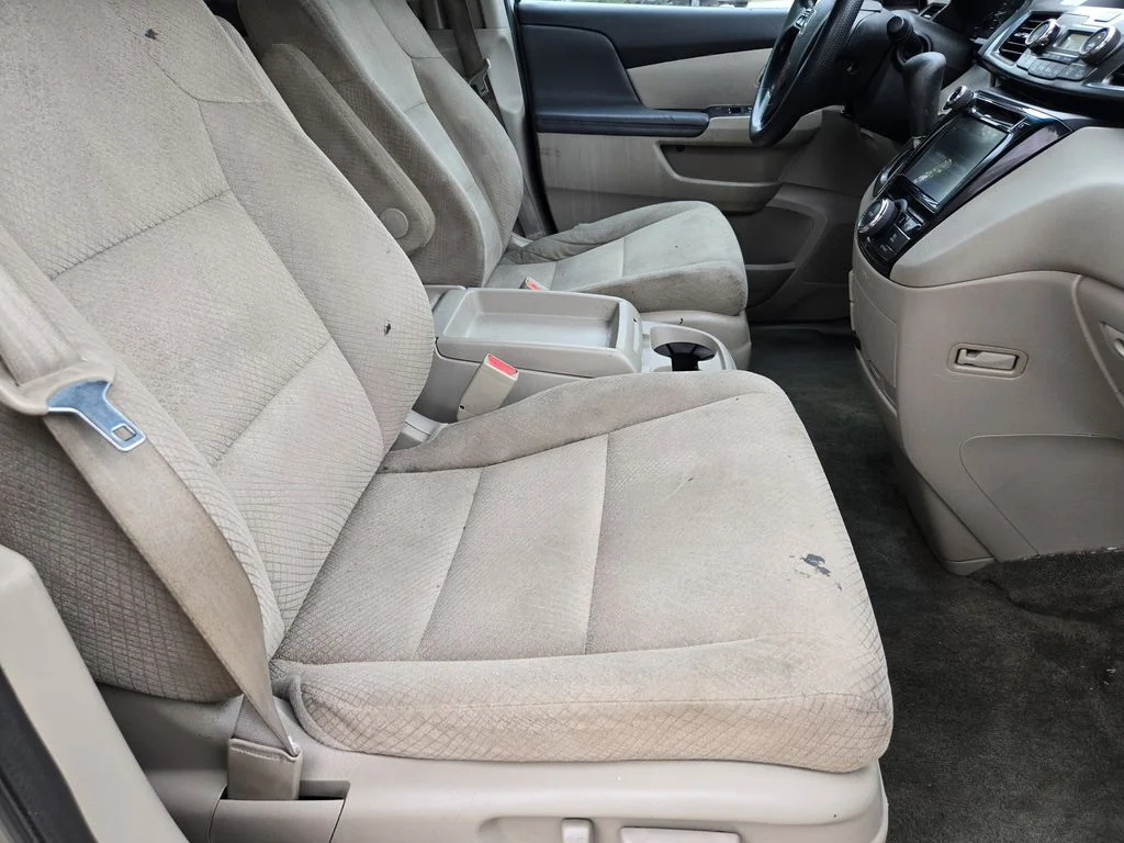 Used 2016 White Honda EX image 9
