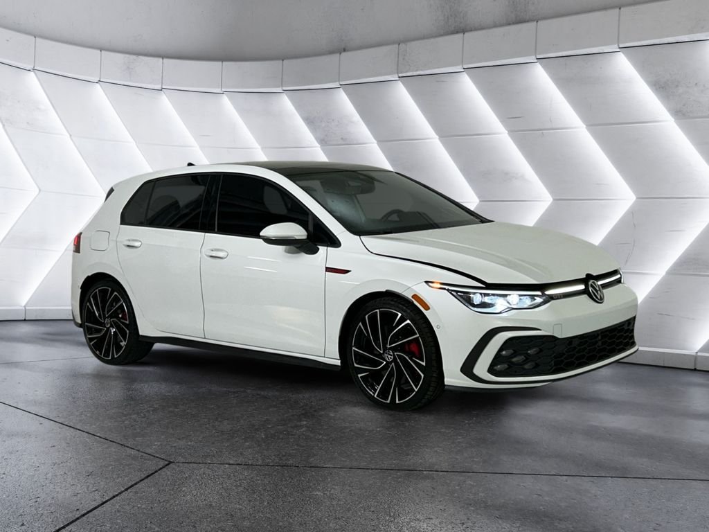 Used 2022 White Volkswagen Autobahn image 1