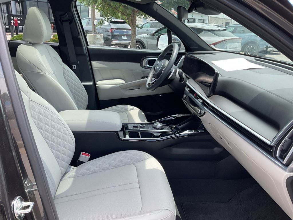 Certified Used 2025 Interstellar Gray Kia SX Prestige image 12