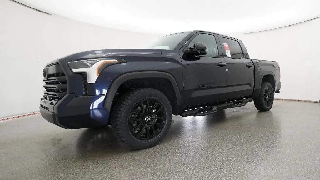 2026 Toyota Tundra Limited - Photo 8