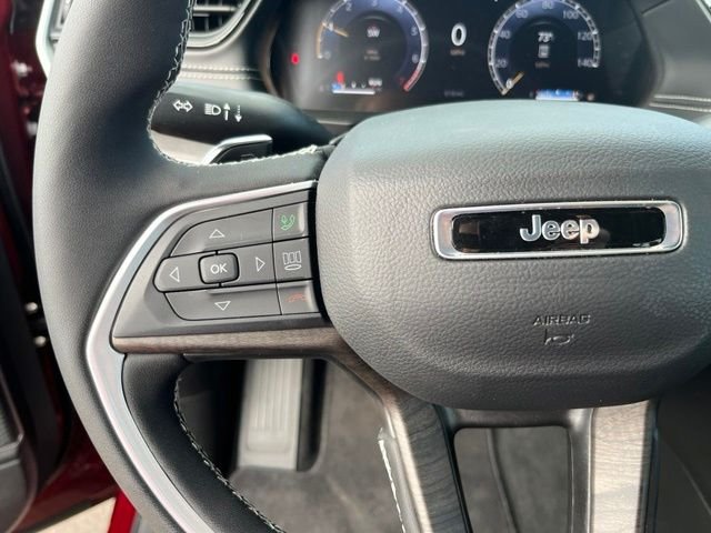 New 2026 Velvet Red Pearl-Coat Exterior Paint Jeep Limited image 26