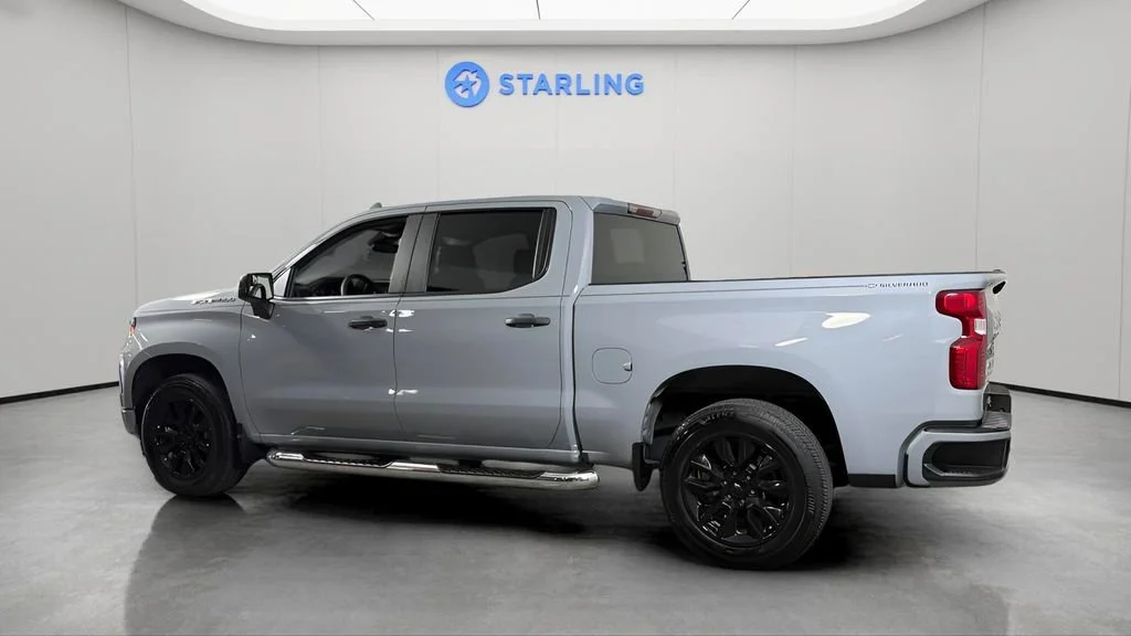 Used 2025 Slate Gray Metallic Chevrolet Custom image 4