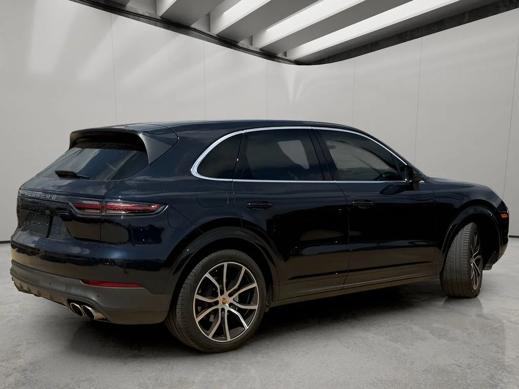 Used 2020 Moonlight Blue Metallic Porsche S image 6