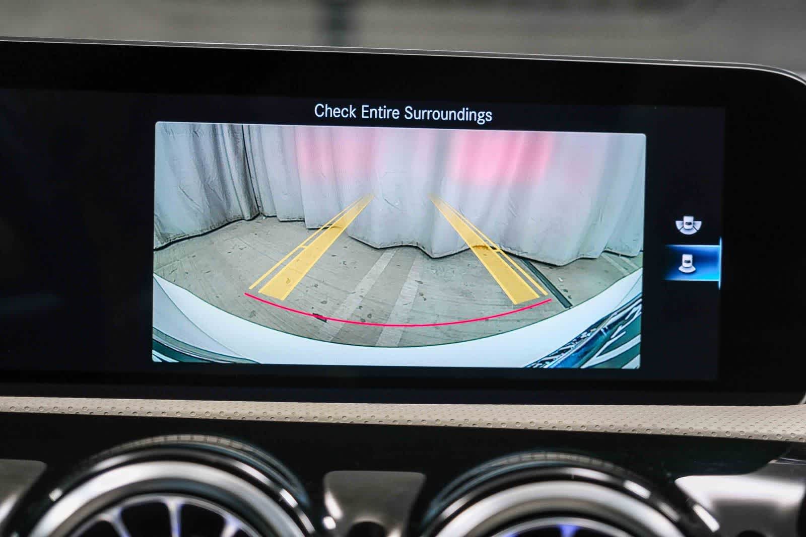 Used 2019 Polar White Mercedes-Benz A 220 image 27