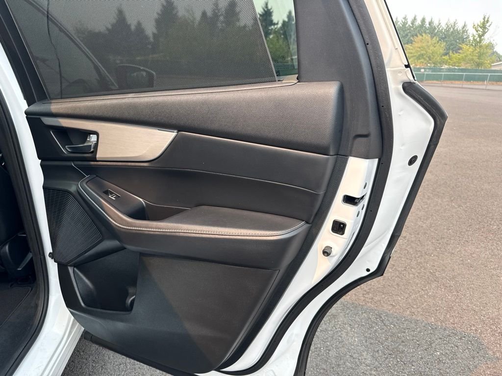 Used 2023 Platinum White Pearl Acura Technology image 24