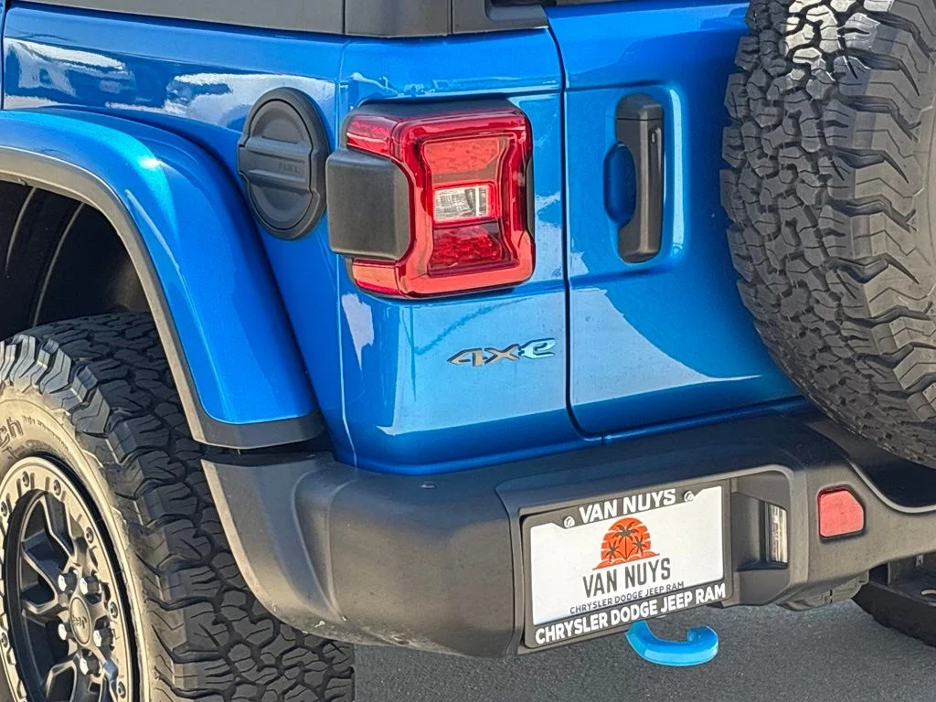 Used 2023 Blue Jeep Rubicon 20th Anniversary Edition 4xe image 5