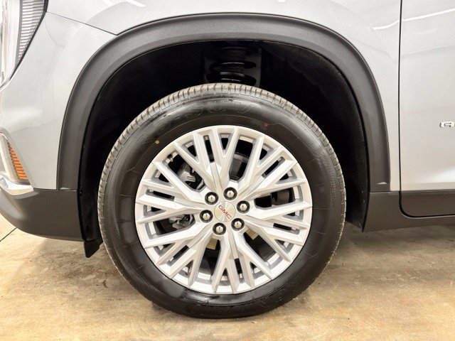 Used 2026 Sterling Metallic GMC Elevation image 9