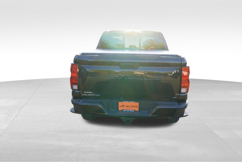 2023 Chevrolet Colorado LT - Photo 6
