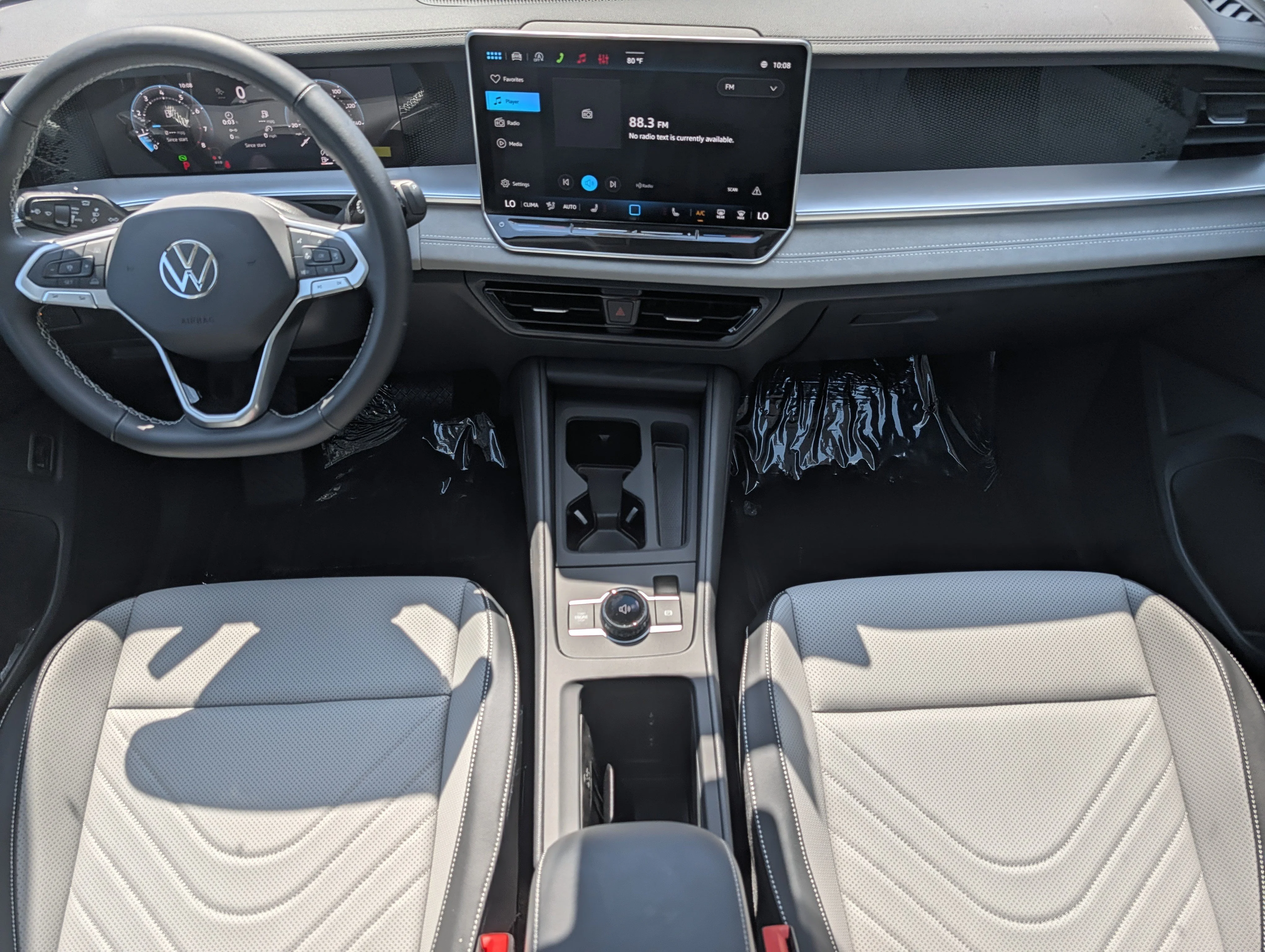 New 2026 Platinum Gray Metallic Volkswagen SE image 10