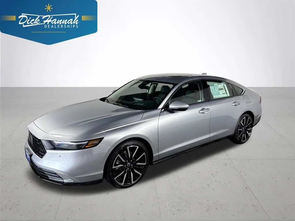 2026 Honda Accord Hybrid Touring's photo