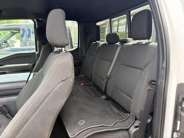 Used 2023 Oxford White Ford XLT image 5