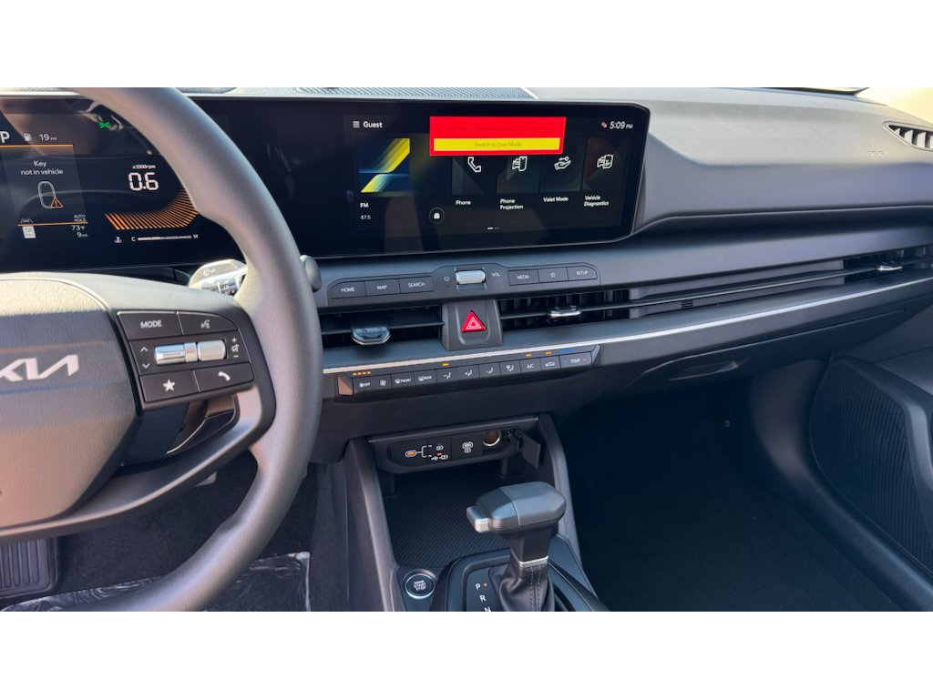 New 2026 Snow White Pearl Kia LX image 14