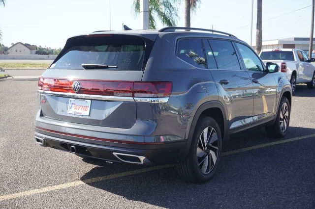 2026 Volkswagen Atlas SE w/Tech - Photo 7
