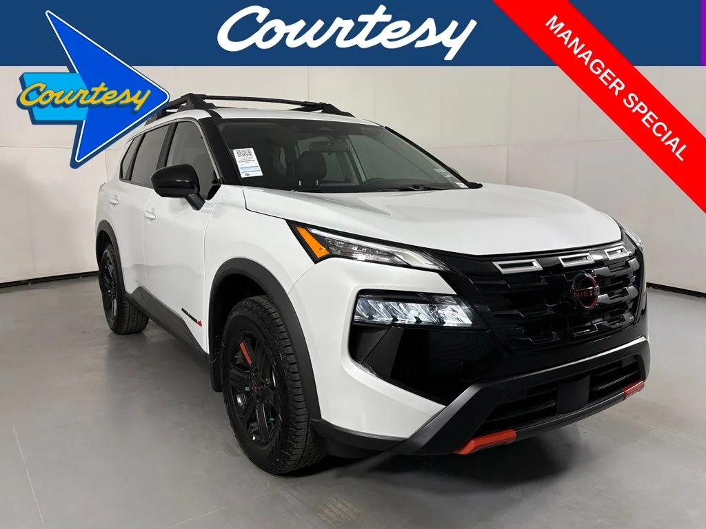 New 2026 Everest White Pearl TriCoat Nissan Rock Creek® image 1