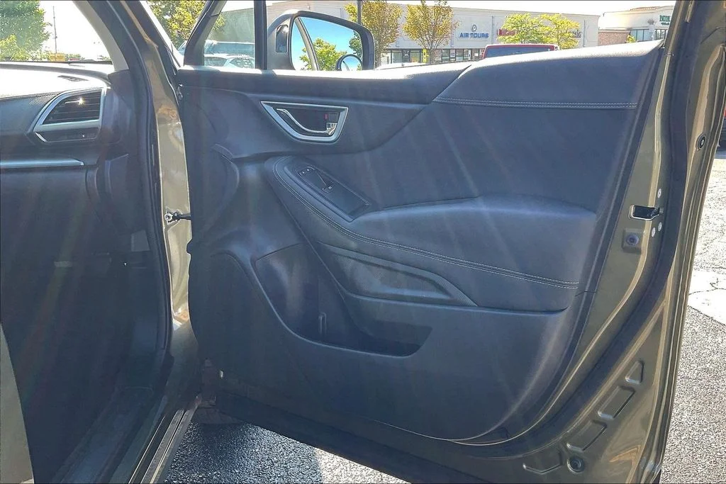 Used 2023 Brown Subaru Premium image 27