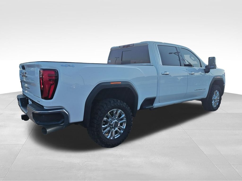 Used 2025 White GMC SLT image 5