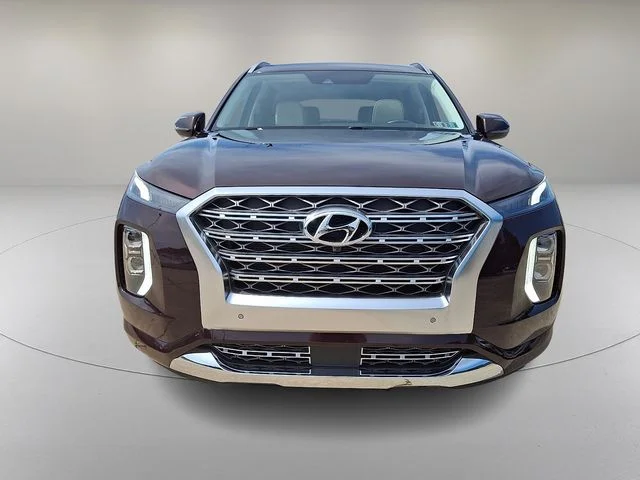 Used 2020 Red Hyundai Limited image 3