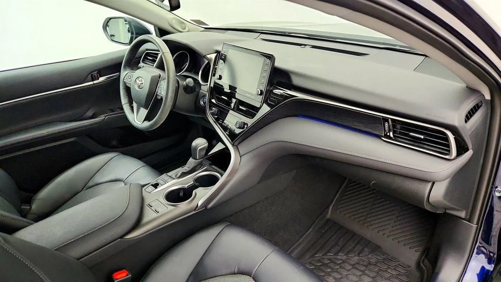 Used 2022 Blueprint Toyota XLE Automatic AWD w/ Nav Upgrade & Panoramic Glass Roof image 24