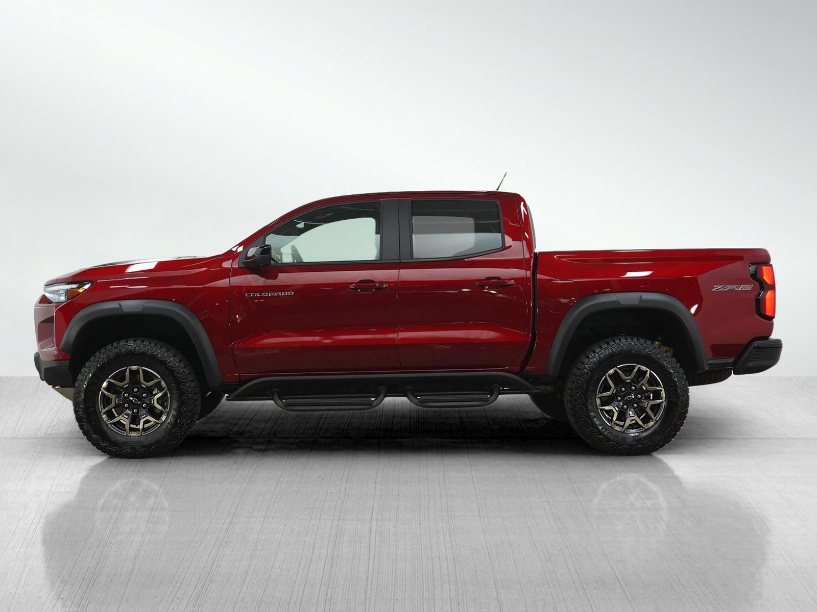 Used 2024 Chevrolet Colorado ZR2 with VIN 1GCPTFEKXR1205822 for sale in Burnsville, Minnesota